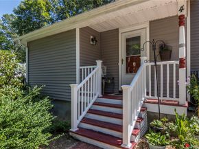 4 Poplar Avenue, Stony Brook NY 11790