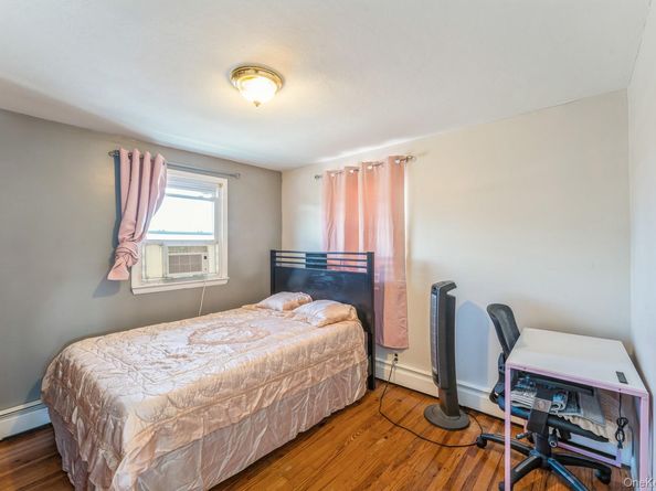 220 Elzey Ave., Elmont NY 11003