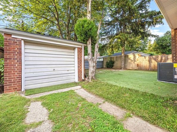226-07 76 Road, Bayside NY 11364