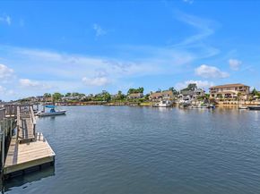 2940 Lee Place, Bellmore NY 11710