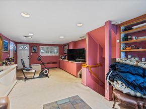 157 Birch Dr, Manhasset Hills NY 11040