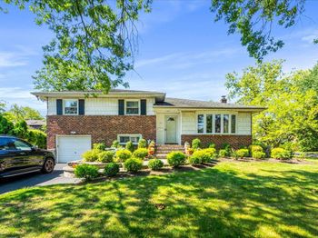 157 Birch Dr