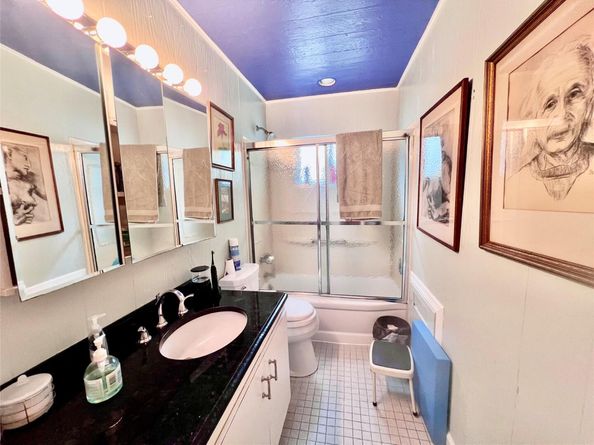 11 Pearl Street, North Woodmere NY 11581