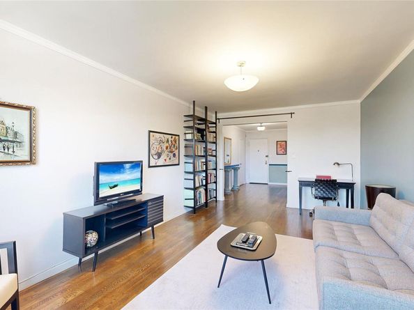 90-02 63rd Drive 5J, Rego Park NY 11374