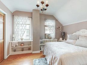 46-03 195th Street, Flushing NY 11358