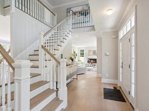 46 Plainview Road, Woodbury NY 11797