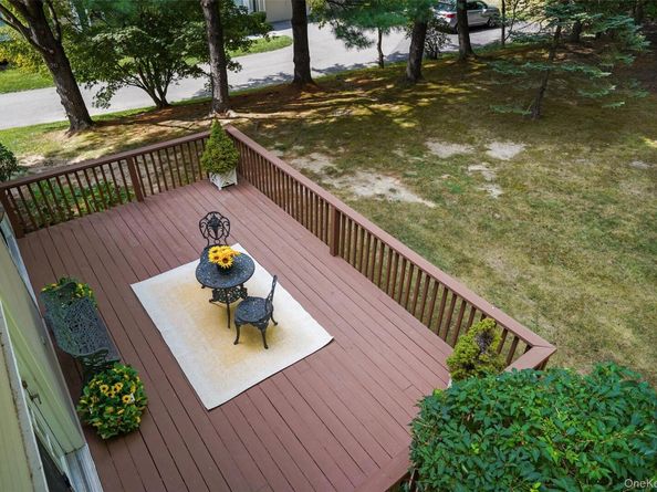 18 Cross River Road, Mount Kisco NY 10549
