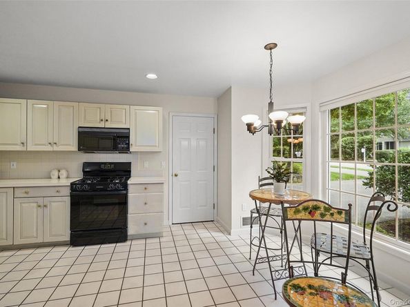 18 Cross River Road, Mount Kisco NY 10549