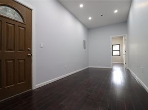 8272 88th Lane, Glendale NY 11385