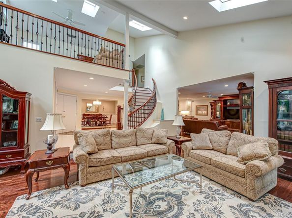 7 Wood Path Drive, Northport NY 11768