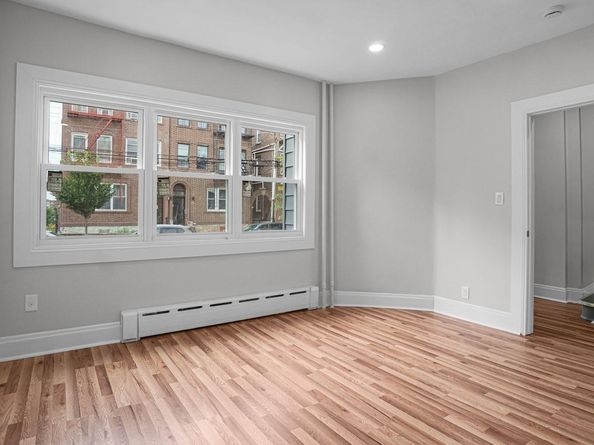 4434 Carpenter Avenue, Bronx NY 10470
