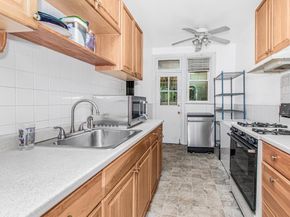 1088 Lydig Avenue, Bronx NY 10461