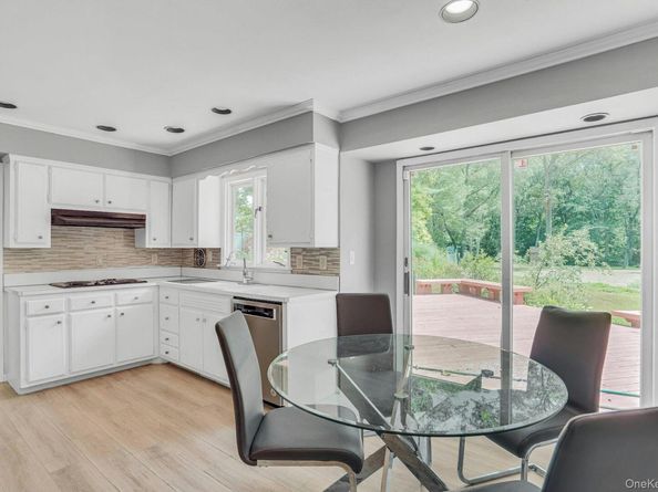 38 Arista Drive, Dix Hills NY 11746