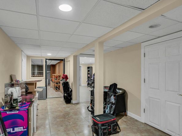 38 Arista Drive, Dix Hills NY 11746
