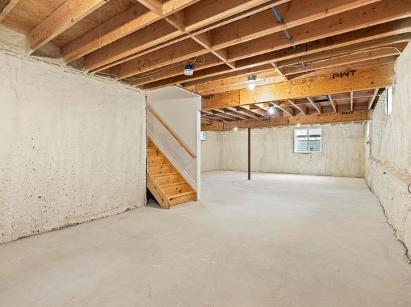 1850 Voshage Street, Baldwin NY 11510