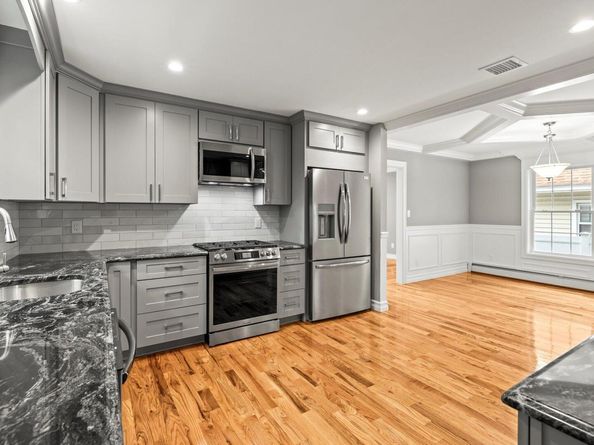 1850 Voshage Street, Baldwin NY 11510