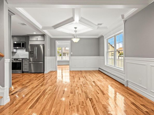 1850 Voshage Street, Baldwin NY 11510