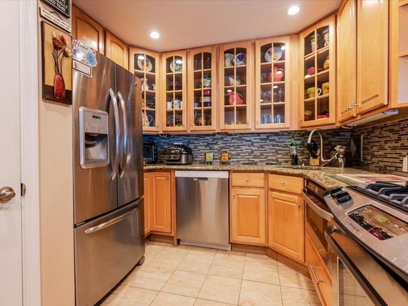 26 W Broadway Penthouse 1002, Long Beach NY 11561