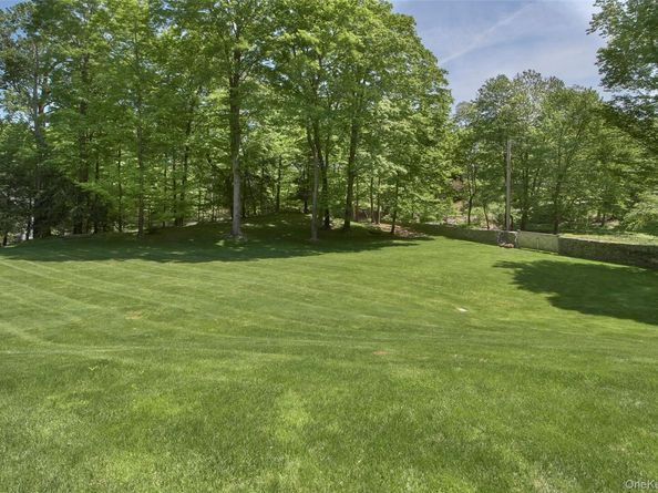 93 Haights Cross Road, Chappaqua NY 10514