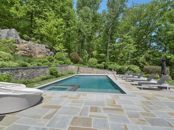 93 Haights Cross Road, Chappaqua NY 10514