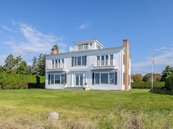 55 + 70 Peconic Avenue, Shelter Island NY 11964