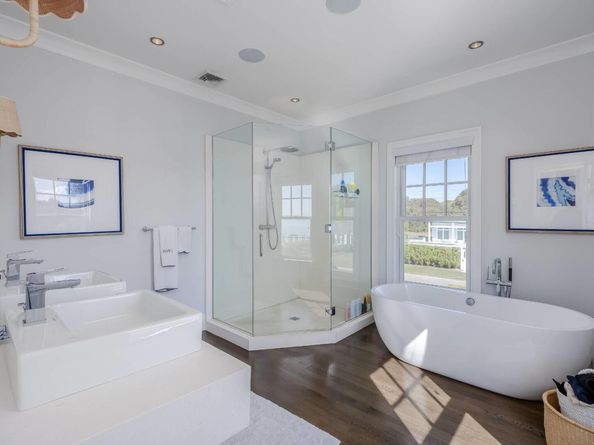 55 + 70 Peconic Avenue, Shelter Island NY 11964