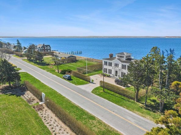 55 + 70 Peconic Avenue, Shelter Island NY 11964