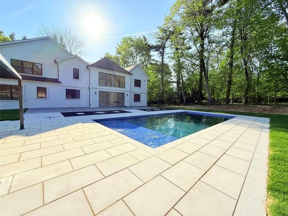 412 Mill River Road, Oyster Bay NY 11771
