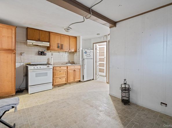 100-30 Martense Avenue, Corona NY 11368