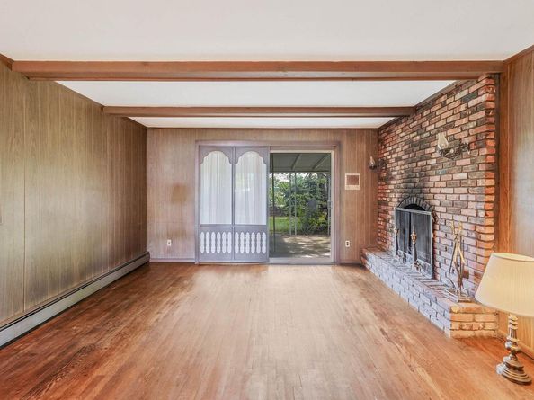 39 Pinewood Drive, Commack NY 11725