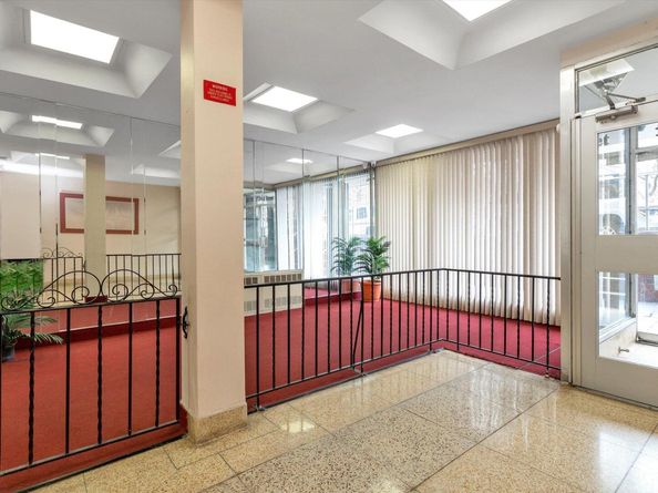 87-70 173rd Street 6H, Jamaica NY 11432