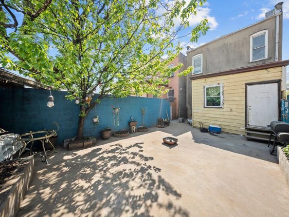 3219 104th Street, East Elmhurst NY 11369