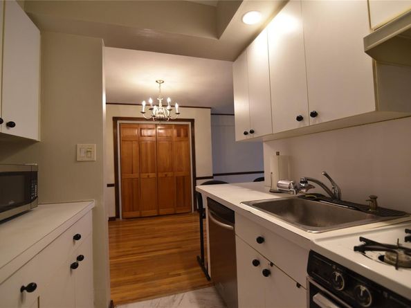 54-44 Little Neck Parkway 6L, Little Neck NY 11362