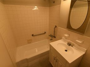 54-44 Little Neck Parkway 6L, Little Neck NY 11362