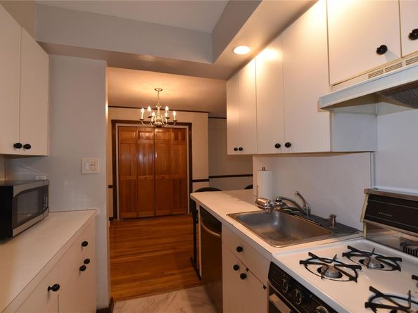 54-44 Little Neck Parkway 6L, Little Neck NY 11362