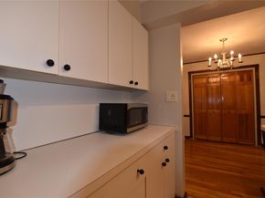 54-44 Little Neck Parkway 6L, Little Neck NY 11362
