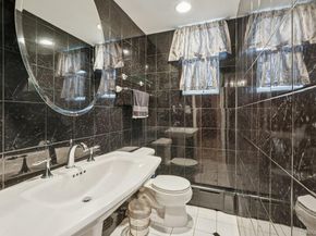 808 Wolfs Lane, Pelham NY 10803