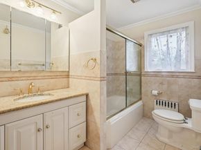 808 Wolfs Lane, Pelham NY 10803