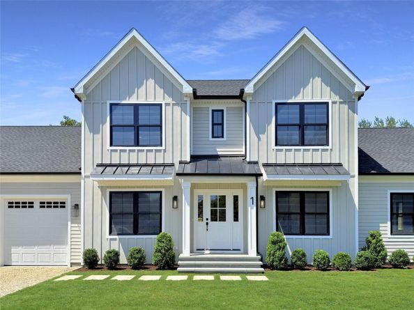 1 Summit Boulevard, Westhampton NY 11977