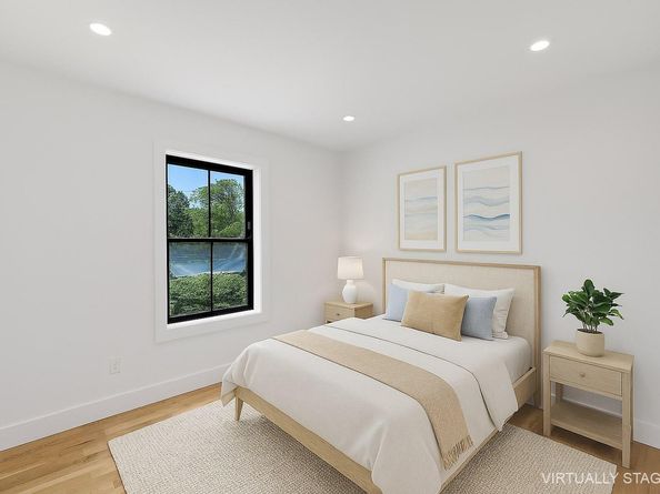 1 Summit Boulevard, Westhampton NY 11977