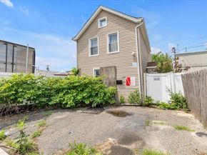 12 Max Avenue, Hicksville NY 11801