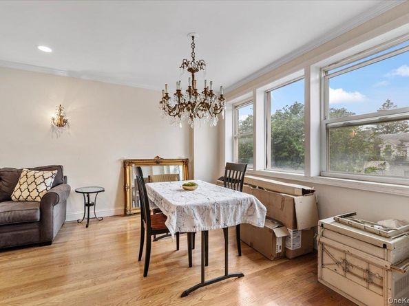 833 Central Avenue 3M, Far Rockaway NY 11691