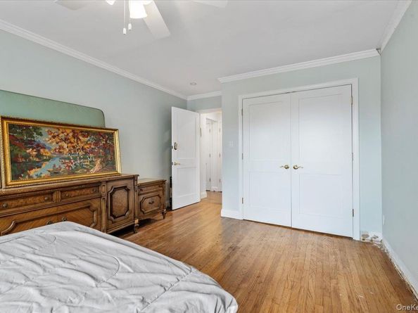 833 Central Avenue 3M, Far Rockaway NY 11691