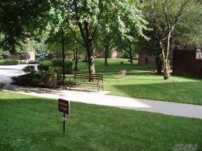 150-11 72 Road 6A, Flushing NY 11367