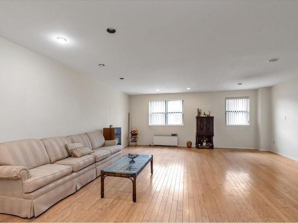 9 Everit Avenue A10,11, Hewlett NY 11557