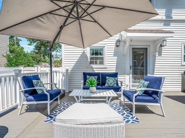 Undisclosed Address #835931, West Hempstead NY 11552