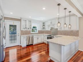 Undisclosed Address #835931, West Hempstead NY 11552