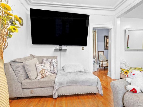 3056 Wilson Avenue, Bronx NY 10469