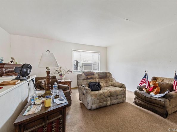 221-31 Braddock Avenue UPPER, Queens Village NY 11427