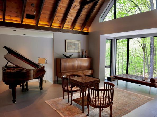 49 Indian Hill Road, Pound Ridge NY 10576